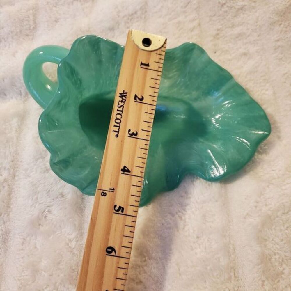 VINTAGE Art Glass Jade GREEN Fluted Trinket Coil Vase Hand Blown Swirl - Picture 8 of 8